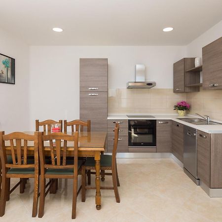 Sandy Beach Apartment Omis Luaran gambar